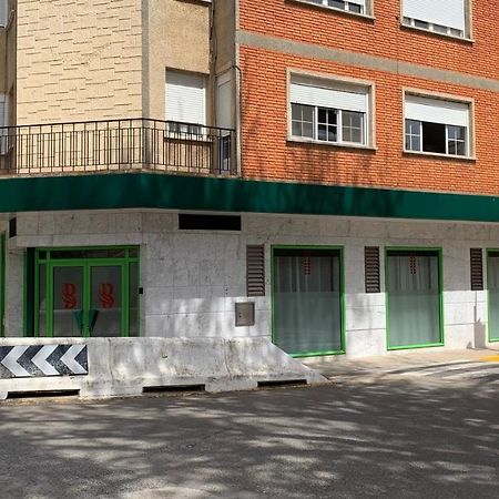 Apto. Singular En La Mancha Banco De Inversiones Argamasilla de Alba Esterno foto