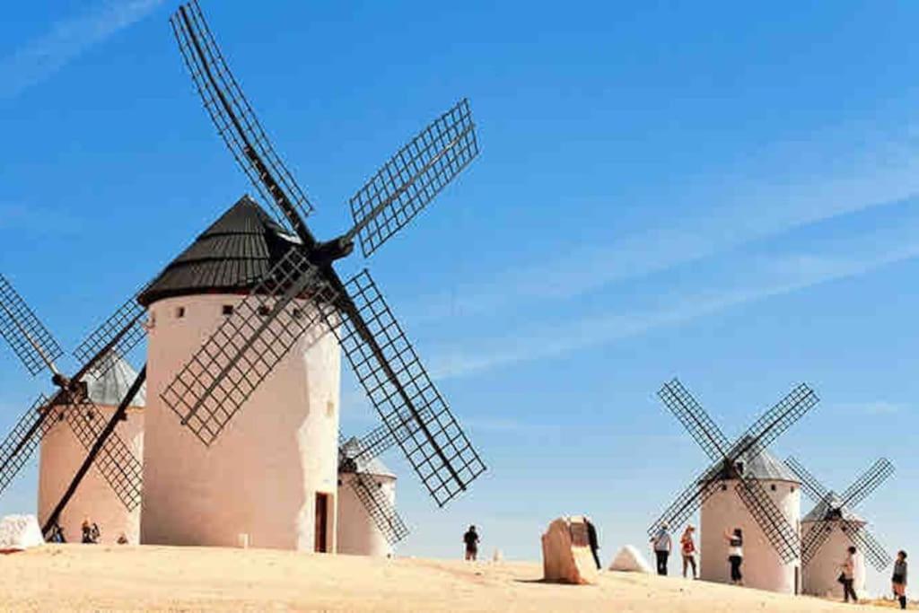 Apto. Singular En La Mancha Banco De Inversiones Argamasilla de Alba Esterno foto